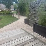 Les 4 Seasons, Agreable Avec Terrasse Et Jardin La Croix Bigot