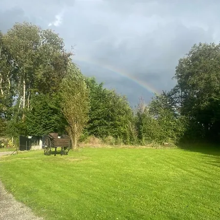 Les 4 Seasons, Agreable Avec Terrasse Et Jardin * La Croix Bigot