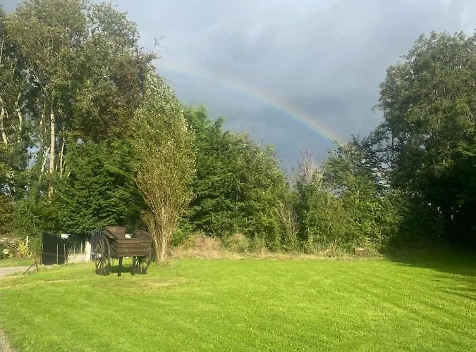 Les 4 Seasons, Agreable Avec Terrasse Et Jardin * La Croix Bigot